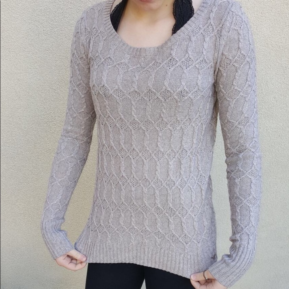 American Eagle Sweater